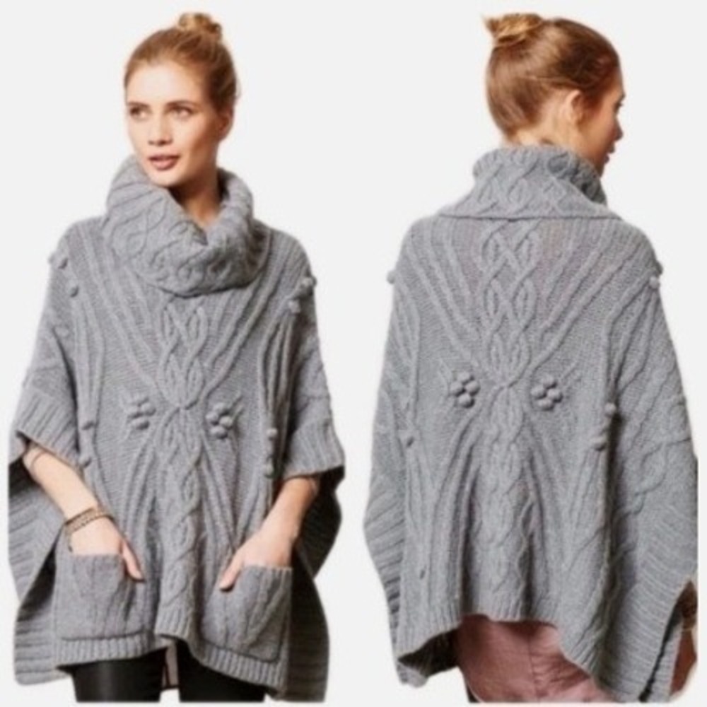 New Sleeping on Snow Poncho Women OS Grey Cowl Neck Cable Knit Angora Wool Blend